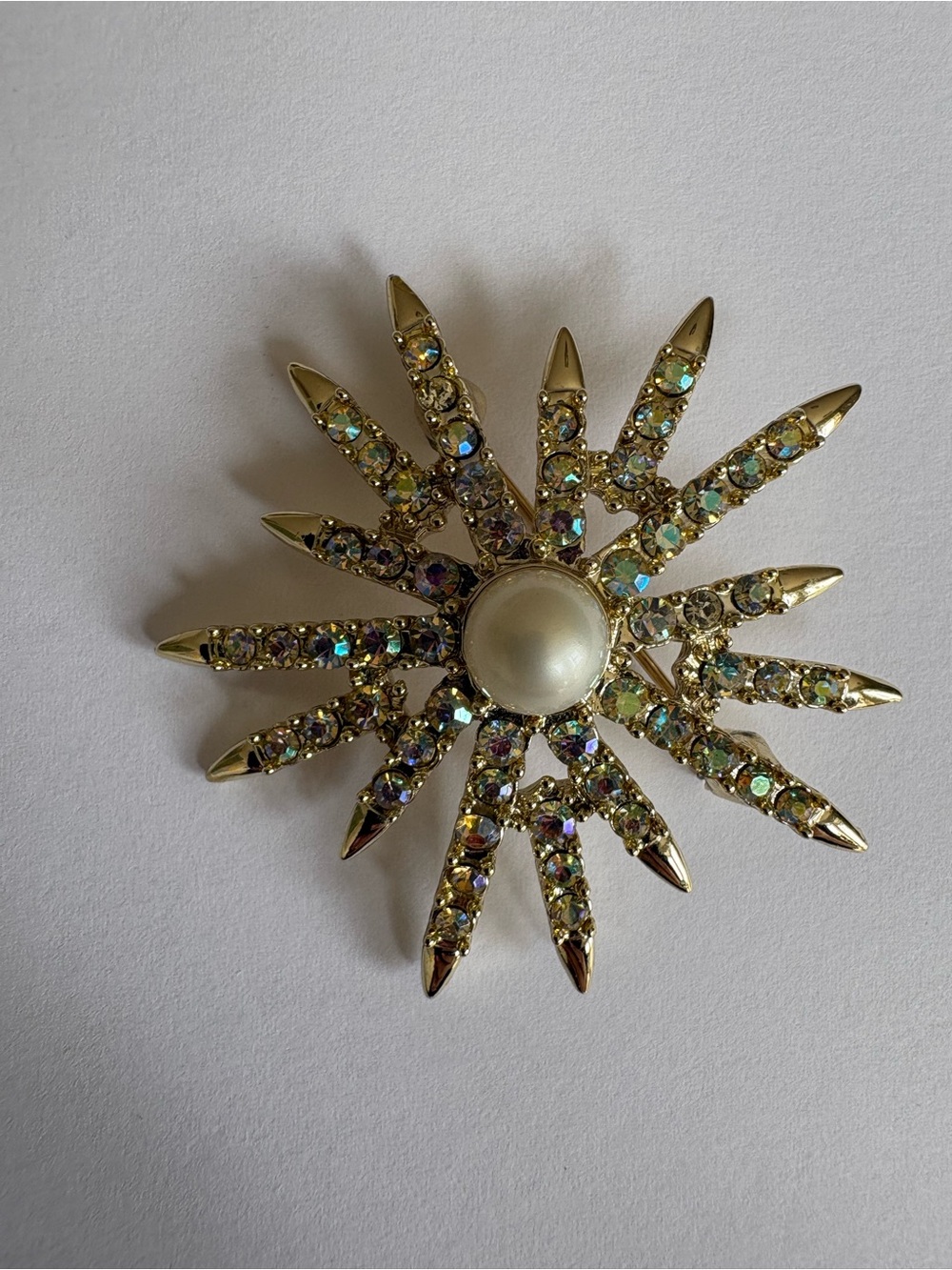 VNTG Emmons Aurora Borealis Star Burst Pearl Brooch Pin Art deco Rhinestone